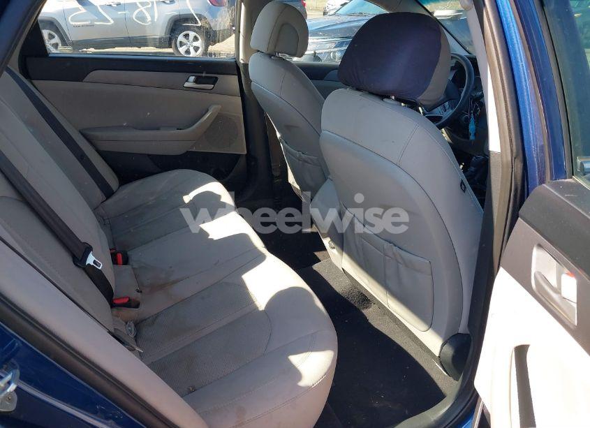 Photo 8 of 2016 Hyundai Sonata SE (VIN 5NPE24AF6GH330183)