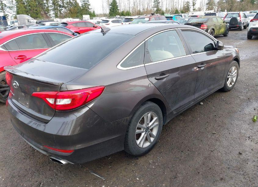 Photo 4 of 2016 Hyundai Sonata SE (VIN 5NPE24AF6GH366763)