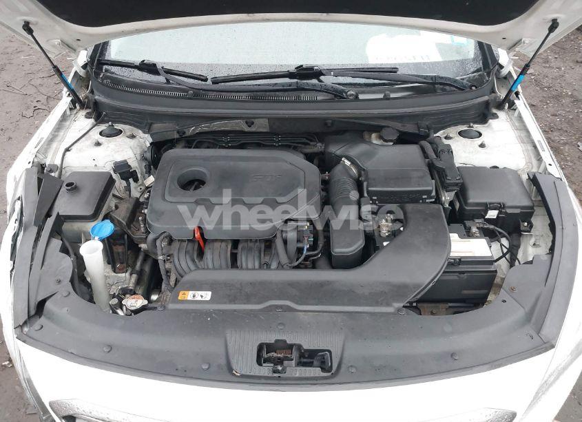 Photo 10 of 2016 Hyundai Sonata SE (VIN 5NPE24AF6GH379366)