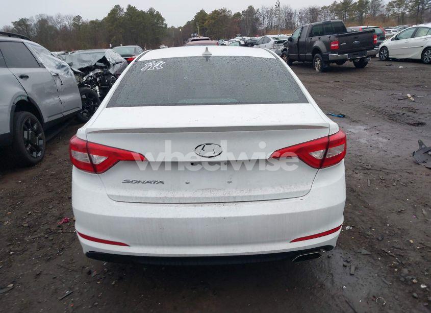 Photo 15 of 2016 Hyundai Sonata SE (VIN 5NPE24AF6GH379366)