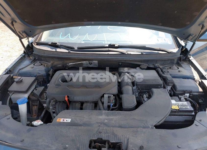 Photo 10 of 2016 Hyundai Sonata SE (VIN 5NPE24AF6GH380047)