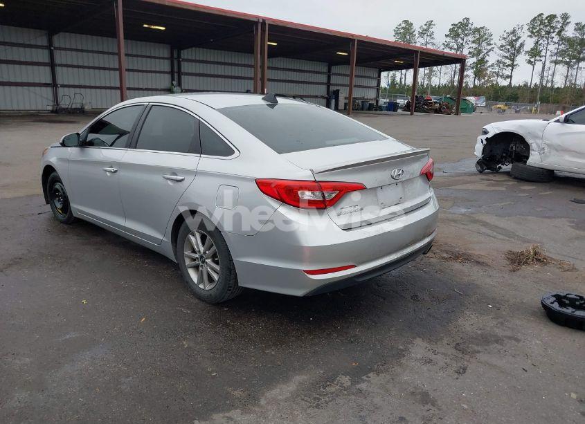 Photo 3 of 2016 Hyundai Sonata SE (VIN 5NPE24AF6GH383899)