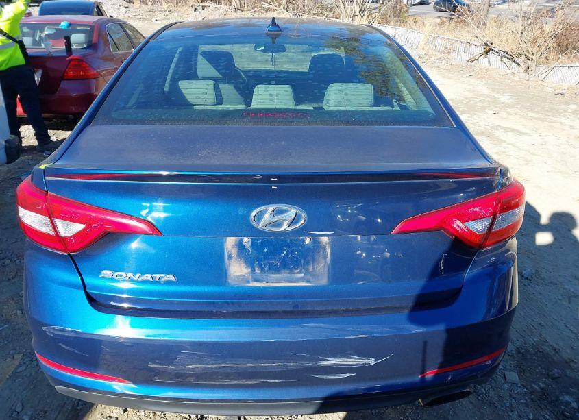 Photo 16 of 2016 Hyundai Sonata SE (VIN 5NPE24AF6GH390478)