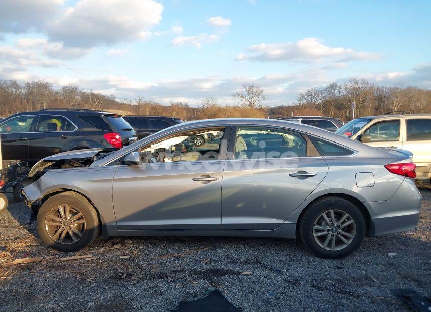 Photo 15 of 2016 Hyundai Sonata SE (VIN 5NPE24AF6GH429716)
