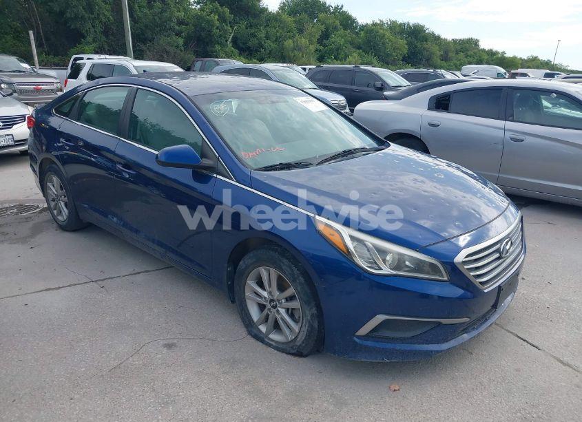 2017 Hyundai Sonata SE (VIN 5NPE24AF6HH437400) main photo