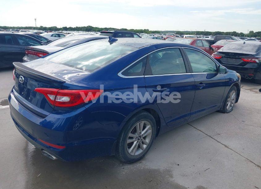 Photo 4 of 2017 Hyundai Sonata SE (VIN 5NPE24AF6HH437400)
