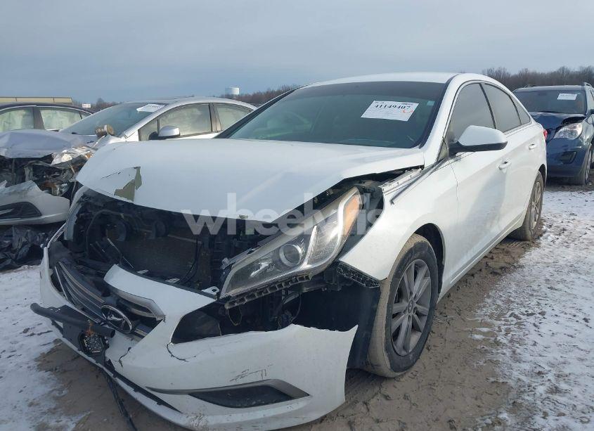 Photo 2 of 2017 Hyundai Sonata (VIN 5NPE24AF6HH447134)