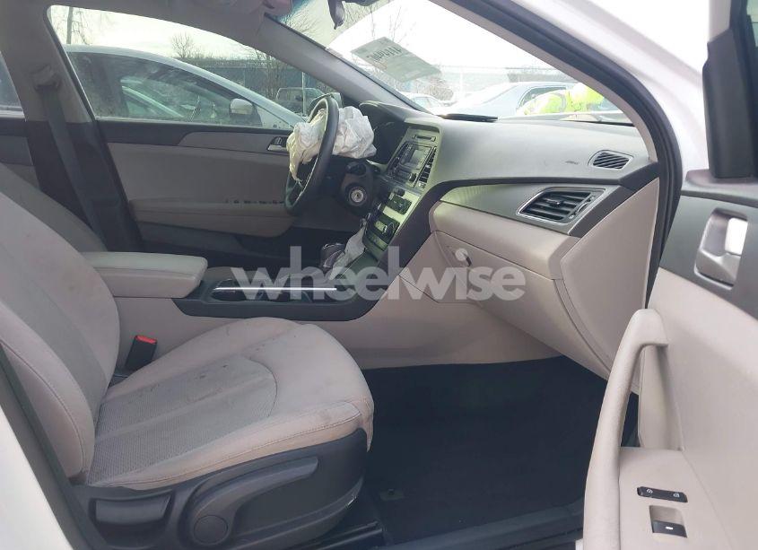 Photo 5 of 2017 Hyundai Sonata (VIN 5NPE24AF6HH447134)