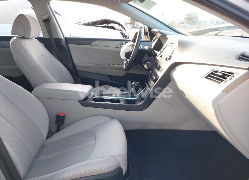 Photo 5 of 2017 Hyundai Sonata (VIN 5NPE24AF6HH457386)