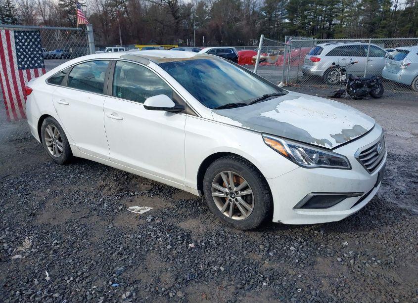 2017 Hyundai Sonata (VIN 5NPE24AF6HH472860) main photo