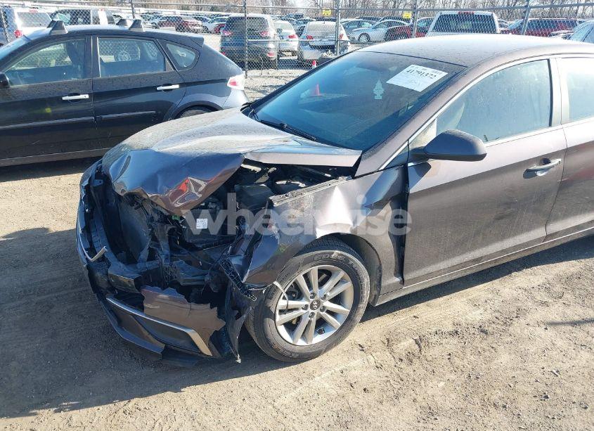 Photo 6 of 2017 Hyundai Sonata (VIN 5NPE24AF6HH476651)