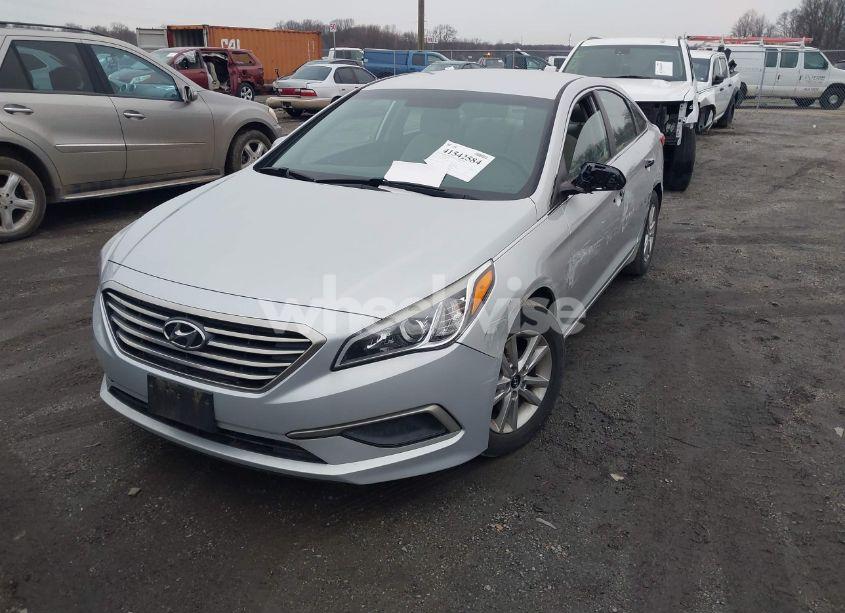 Photo 2 of 2017 Hyundai Sonata (VIN 5NPE24AF6HH488959)