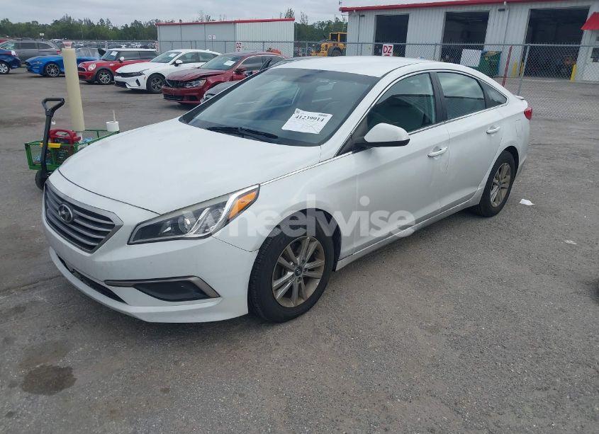 Photo 2 of 2017 Hyundai Sonata (VIN 5NPE24AF6HH495278)