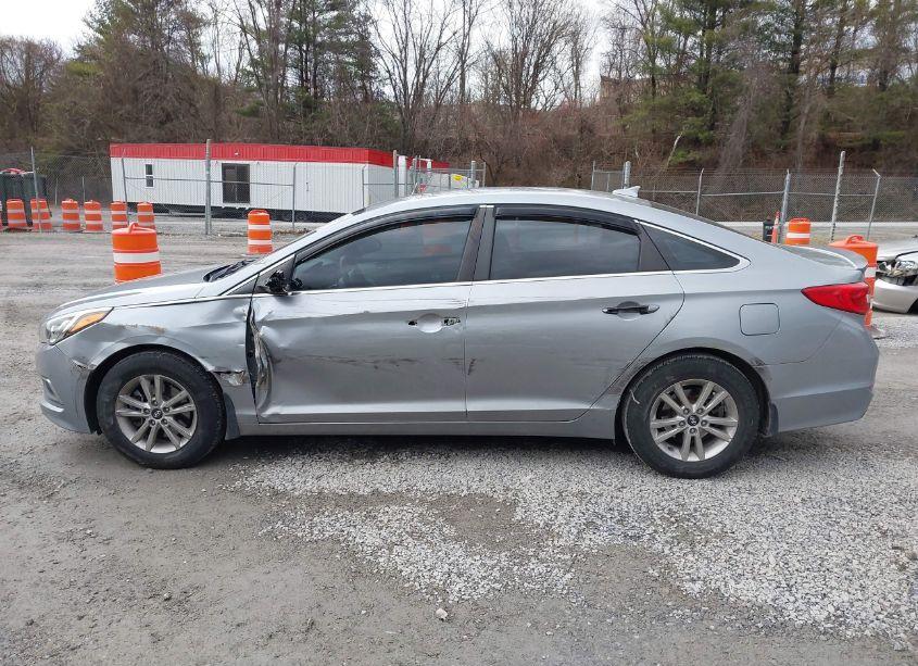 Photo 14 of 2017 Hyundai Sonata SE (VIN 5NPE24AF6HH497757)