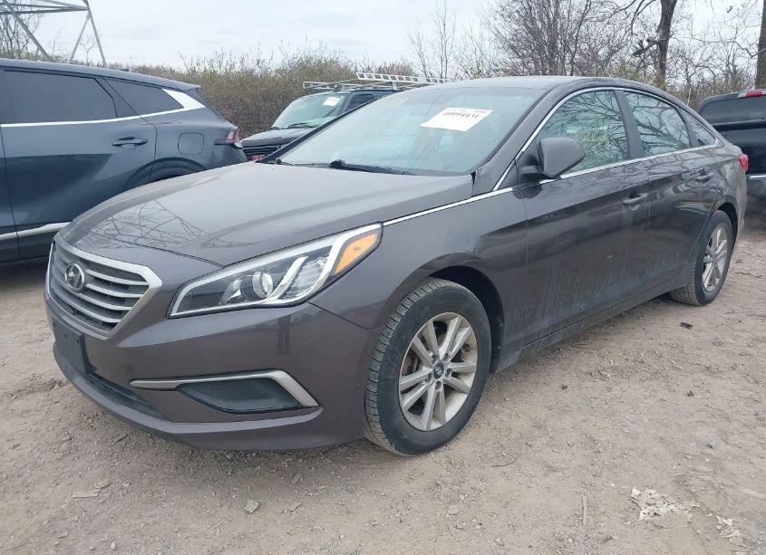 Photo 6 of 2017 Hyundai Sonata (VIN 5NPE24AF6HH532149)