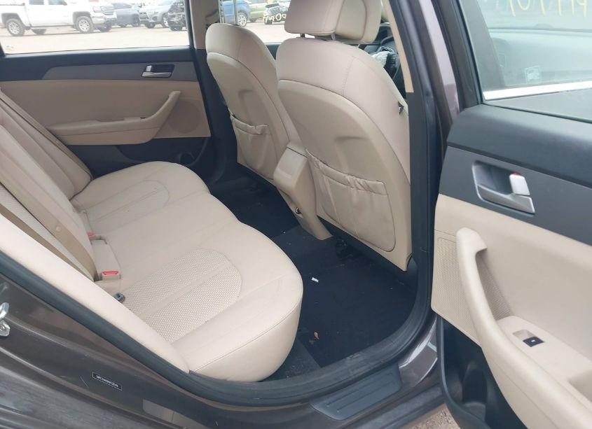 Photo 8 of 2017 Hyundai Sonata (VIN 5NPE24AF6HH532149)