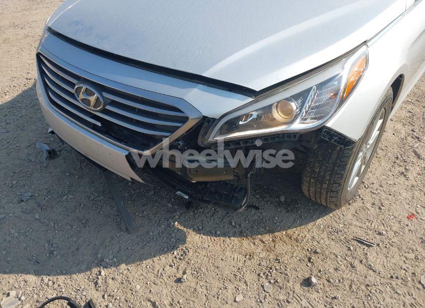 Photo 6 of 2017 Hyundai Sonata SE (VIN 5NPE24AF6HH535004)