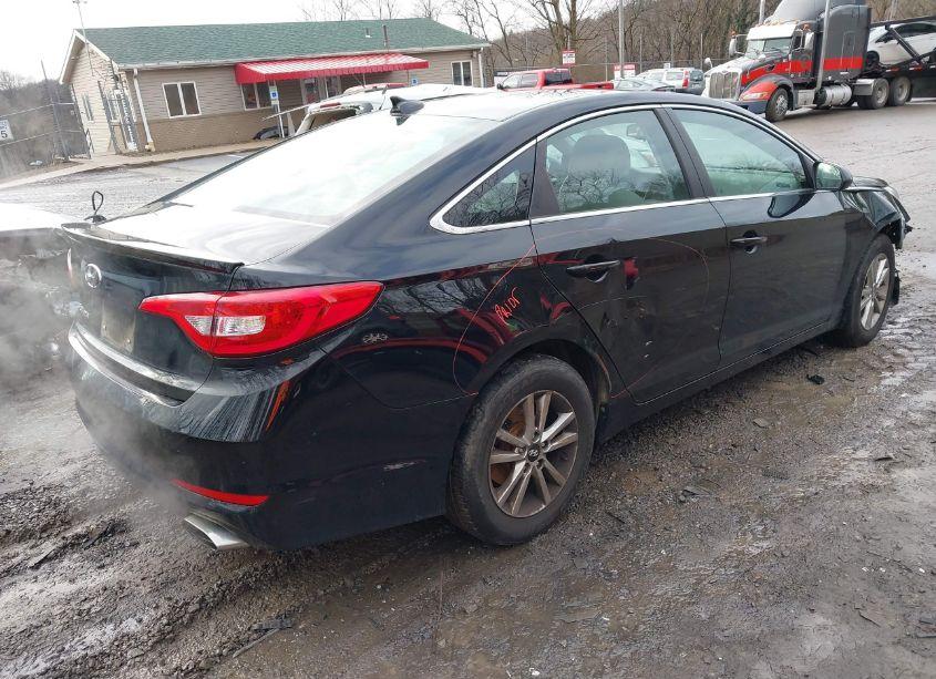 Photo 4 of 2017 Hyundai Sonata SE (VIN 5NPE24AF6HH535794)