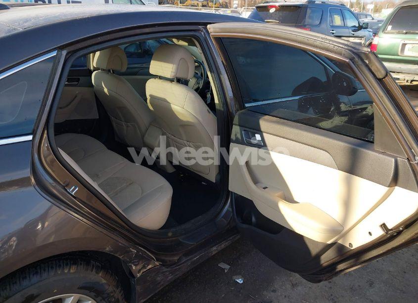 Photo 8 of 2017 Hyundai Sonata N/A (VIN 5NPE24AF6HH540977)