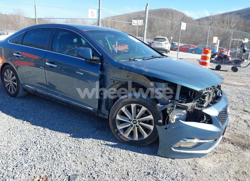 2017 Hyundai Sonata (VIN 5NPE24AF6HH561568) main photo