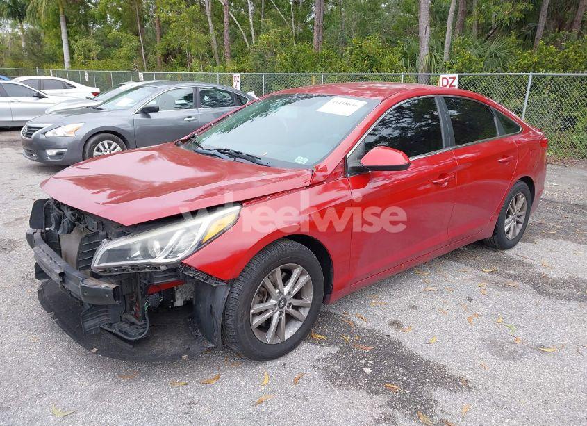 Photo 2 of 2017 Hyundai Sonata (VIN 5NPE24AF6HH572862)