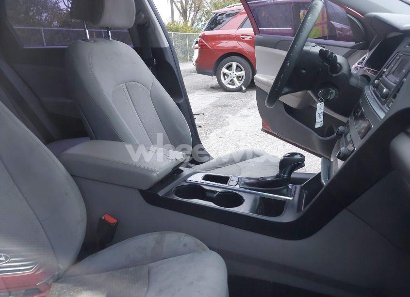 Photo 5 of 2017 Hyundai Sonata (VIN 5NPE24AF6HH572862)