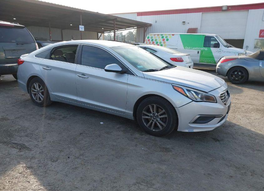 2017 Hyundai Sonata (VIN 5NPE24AF6HH580380) main photo