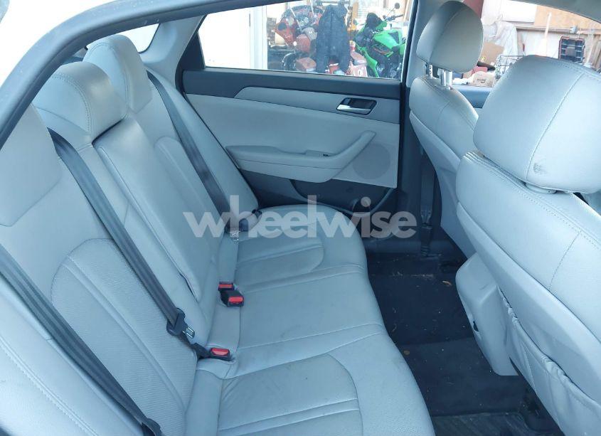 Photo 8 of 2018 Hyundai Sonata SE (VIN 5NPE24AF6JH602576)
