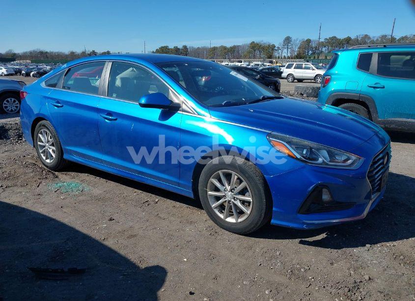 2018 Hyundai Sonata SE (VIN 5NPE24AF6JH603484) main photo