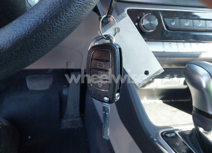 Photo 11 of 2018 Hyundai Sonata SE (VIN 5NPE24AF6JH603484)