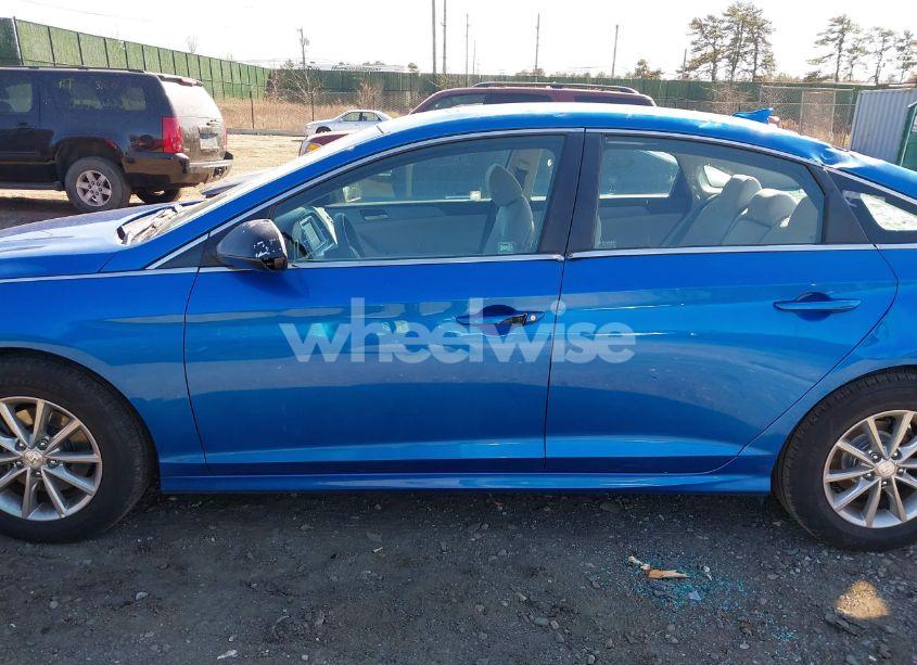 Photo 14 of 2018 Hyundai Sonata SE (VIN 5NPE24AF6JH603484)