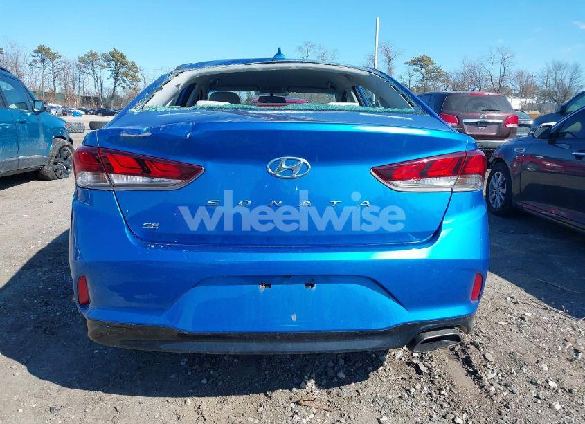 Photo 6 of 2018 Hyundai Sonata SE (VIN 5NPE24AF6JH603484)