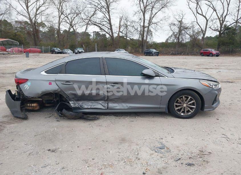 Photo 13 of 2018 Hyundai Sonata SE (VIN 5NPE24AF6JH616459)