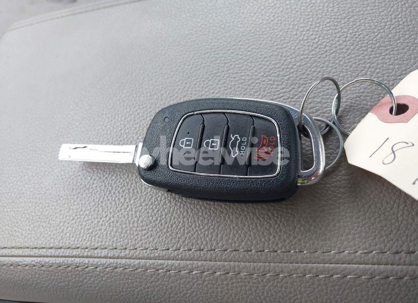 Photo 11 of 2018 Hyundai Sonata SE (VIN 5NPE24AF6JH648750)