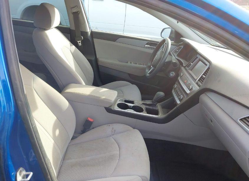 Photo 5 of 2018 Hyundai Sonata SE (VIN 5NPE24AF6JH658257)