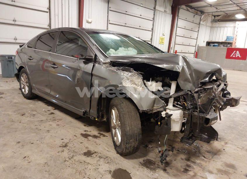2018 Hyundai Sonata SE (VIN 5NPE24AF6JH699259) main photo
