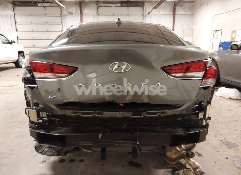 Photo 17 of 2018 Hyundai Sonata SE (VIN 5NPE24AF6JH699259)