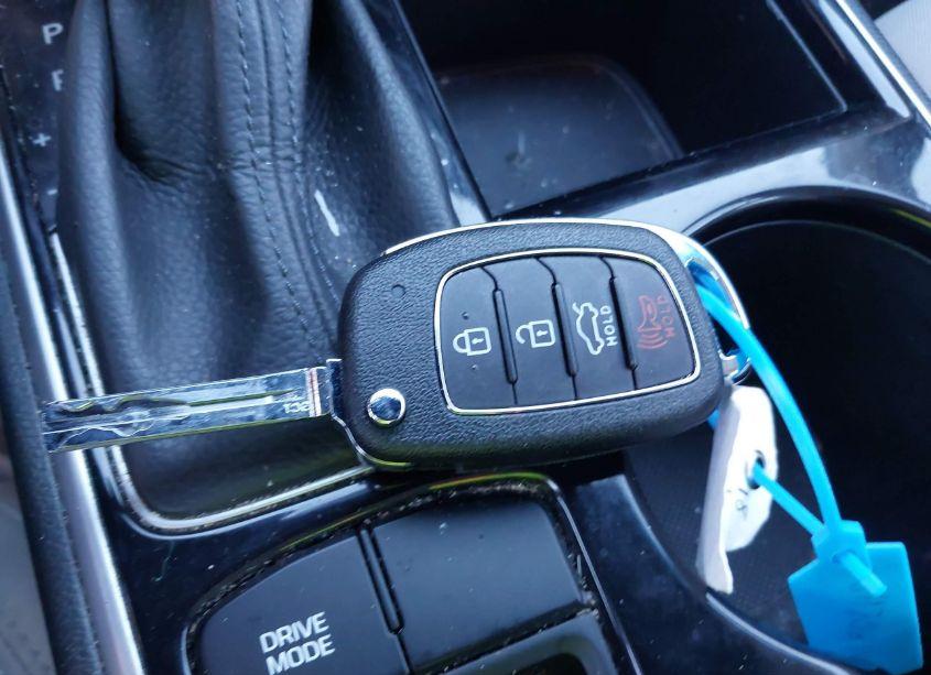 Photo 11 of 2018 Hyundai Sonata SE (VIN 5NPE24AF6JH708946)