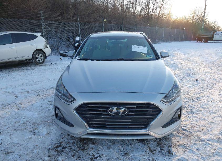 Photo 13 of 2018 Hyundai Sonata SE (VIN 5NPE24AF6JH708946)