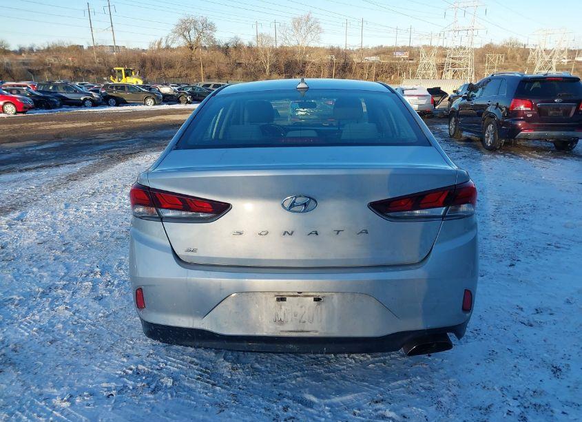 Photo 17 of 2018 Hyundai Sonata SE (VIN 5NPE24AF6JH708946)