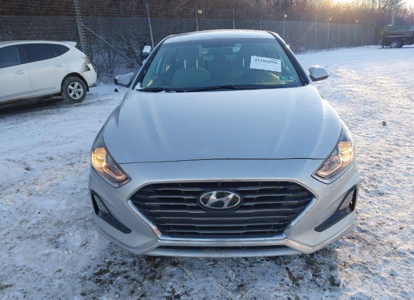 Photo 6 of 2018 Hyundai Sonata SE (VIN 5NPE24AF6JH708946)