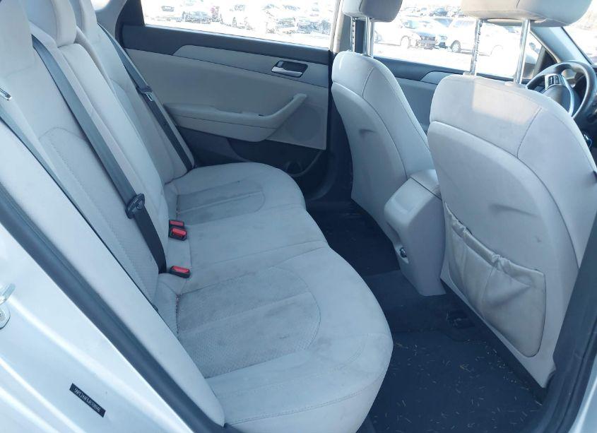 Photo 8 of 2018 Hyundai Sonata SE (VIN 5NPE24AF6JH708946)