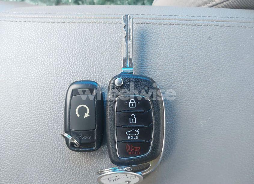 Photo 11 of 2019 Hyundai Sonata SE (VIN 5NPE24AF6KH726851)