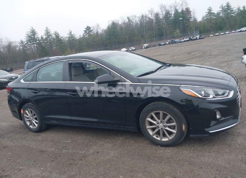 Photo 14 of 2019 Hyundai Sonata SE (VIN 5NPE24AF6KH726851)