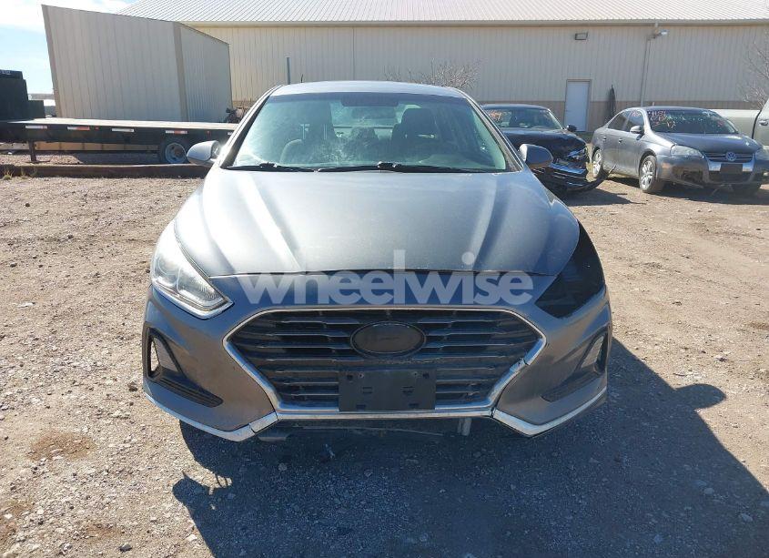 Photo 12 of 2019 Hyundai Sonata SE (VIN 5NPE24AF6KH743102)