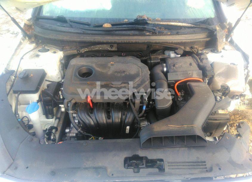 Photo 10 of 2019 Hyundai Sonata SE (VIN 5NPE24AF6KH756335)