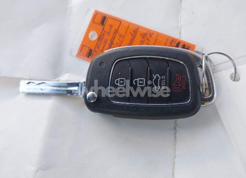 Photo 11 of 2019 Hyundai Sonata SE (VIN 5NPE24AF6KH759817)