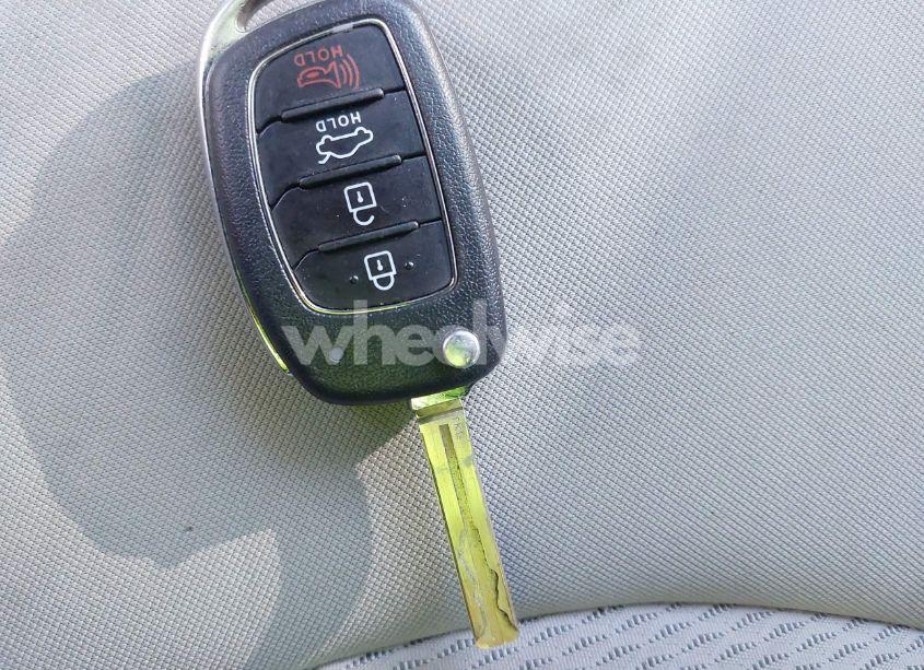 Photo 11 of 2019 Hyundai Sonata SE (VIN 5NPE24AF6KH774236)