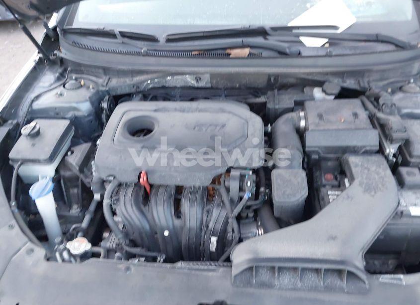 Photo 10 of 2019 Hyundai Sonata SE (VIN 5NPE24AF6KH777492)