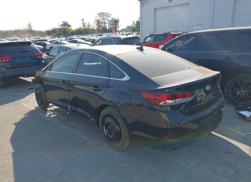 Photo 3 of 2019 Hyundai Sonata SE (VIN 5NPE24AF6KH790534)